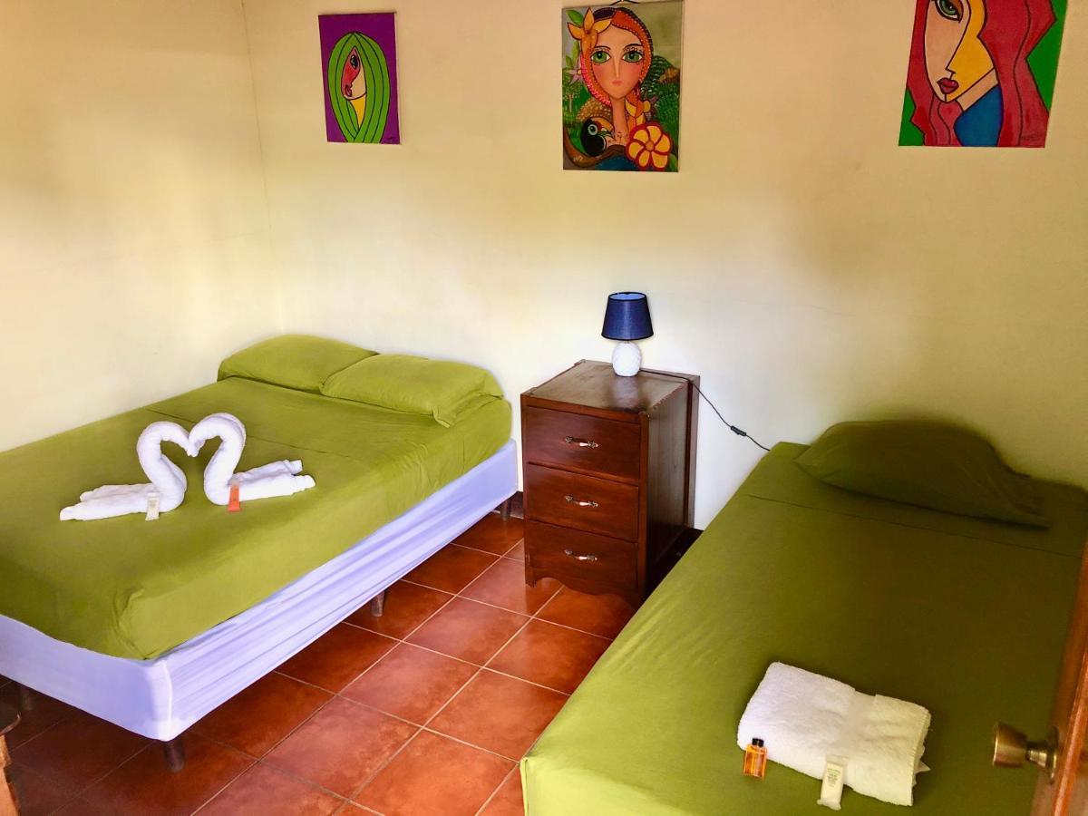 Casa Lula Leon Hostal ภายนอก รูปภาพ
