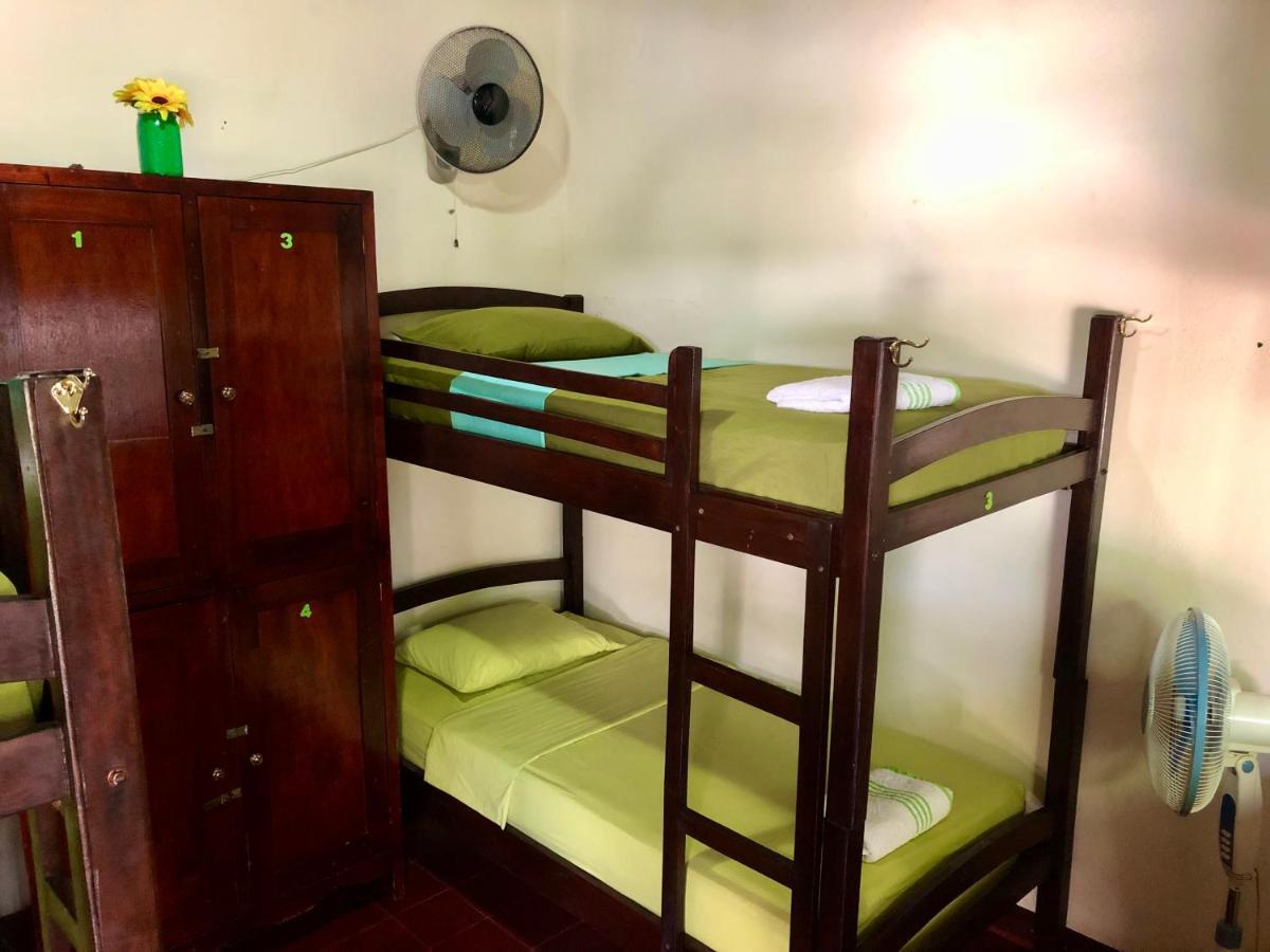Casa Lula Leon Hostal ภายนอก รูปภาพ