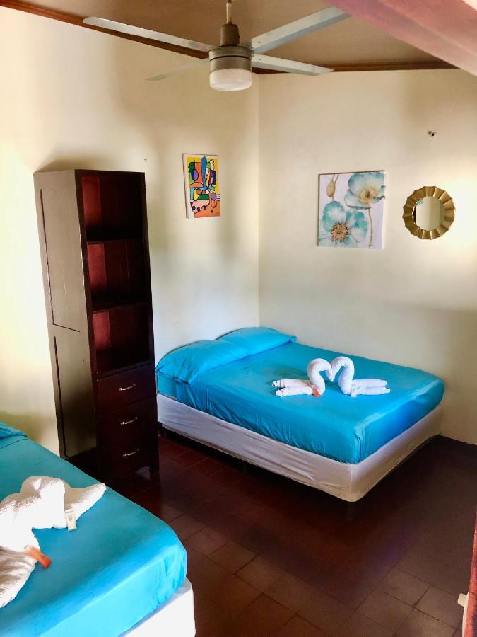 Casa Lula Leon Hostal ภายนอก รูปภาพ