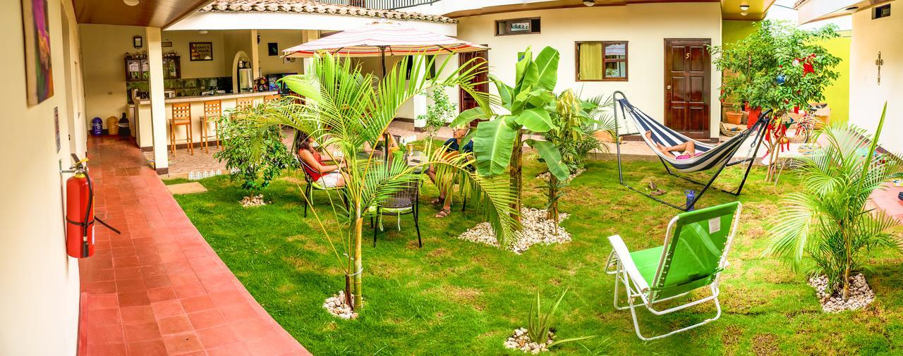 Casa Lula Leon Hostal ภายนอก รูปภาพ