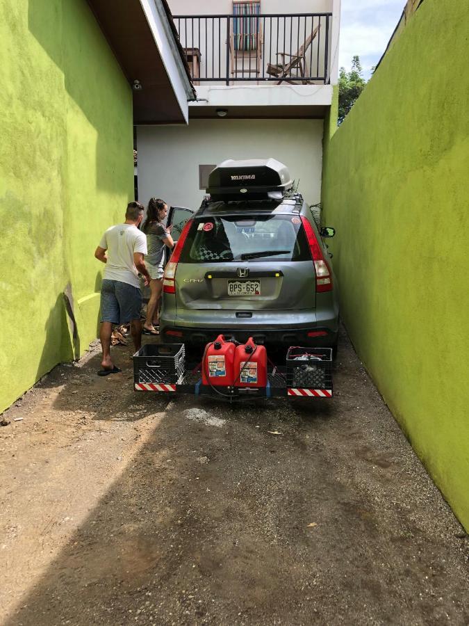 Casa Lula Leon Hostal ภายนอก รูปภาพ
